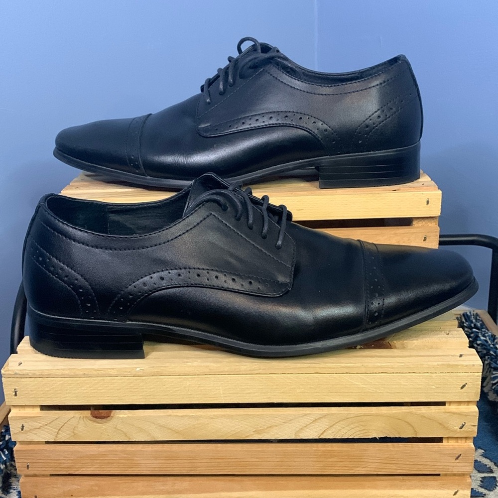 Perry Ellis Lace Up Dress Shoes 9.5 NEW